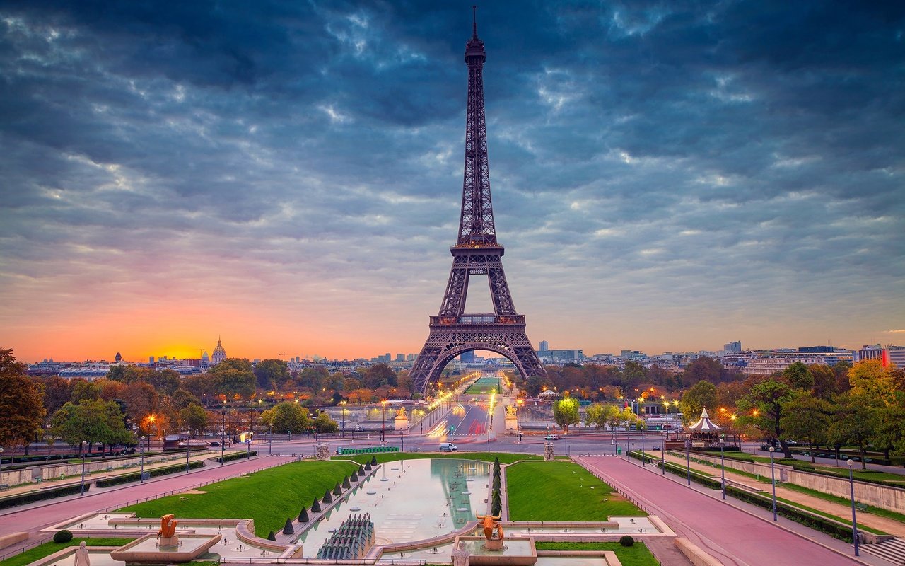 Обои рассвет, панорама, париж, франция, эйфелева башня, dawn, panorama, paris, france, eiffel tower разрешение 2048x1365 Загрузить