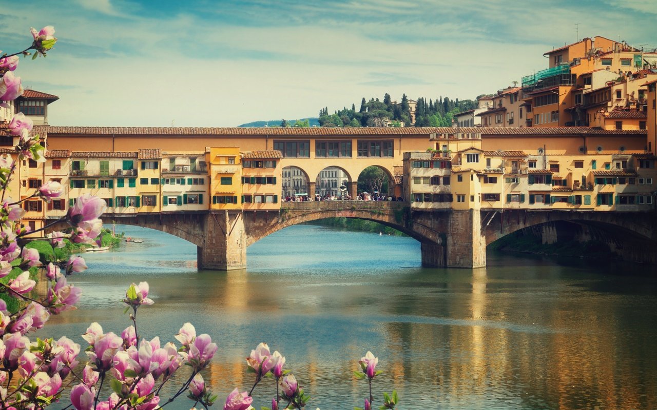 Обои цветение, ponte vecchio, панорама, мост, город, италия, весна, флоренция, европа, flowering, panorama, bridge, the city, italy, spring, florence, europe разрешение 5040x3416 Загрузить