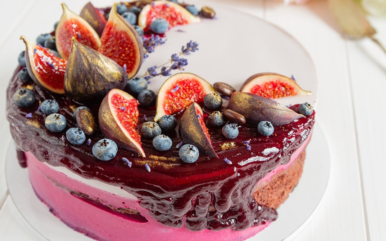 Обои лаванда, ягоды, черника, сладкое, торт, десерт, инжир, lavender, berries, blueberries, sweet, cake, dessert, figs разрешение 4650x3100 Загрузить