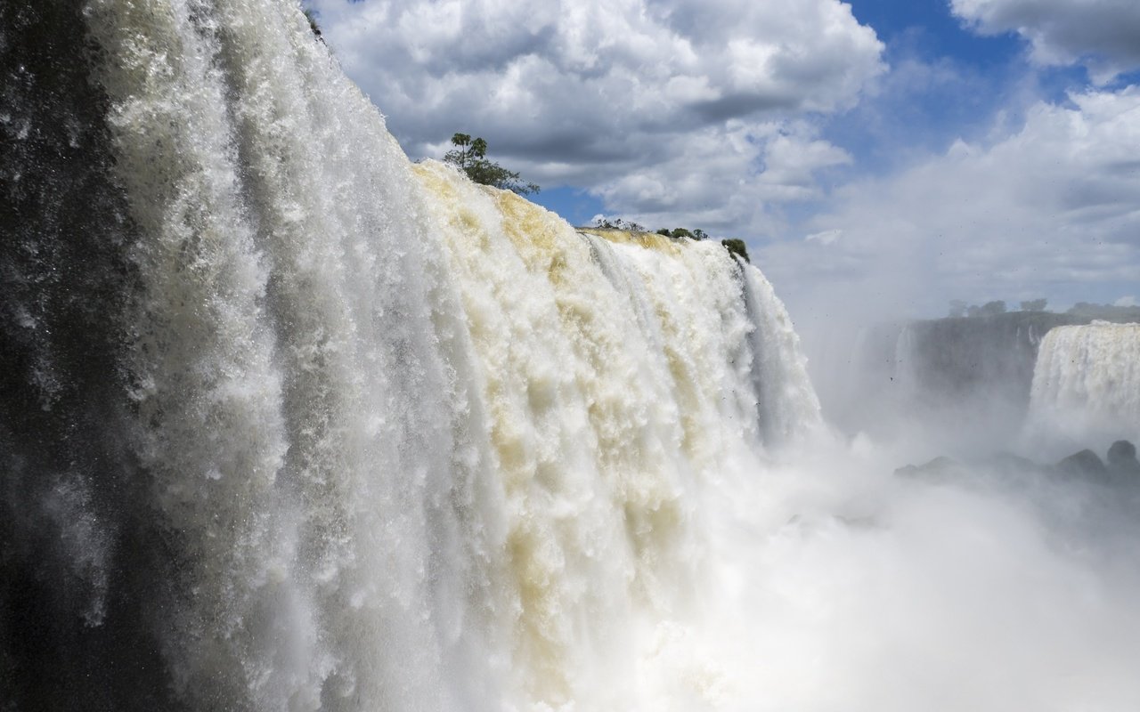 Обои природа, скала, водопад, поток, водопад игуасу, nature, rock, waterfall, stream, the iguaçu falls разрешение 3840x2160 Загрузить