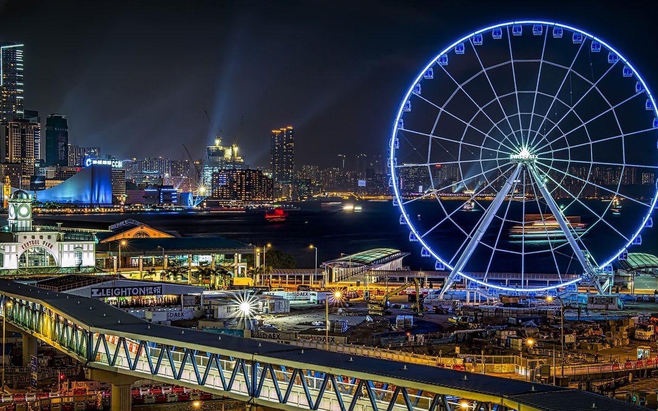 Обои ночь, огни, мост, колесо обозрения, аттракцион, гонконг, night, lights, bridge, ferris wheel, attraction, hong kong разрешение 2048x1113 Загрузить