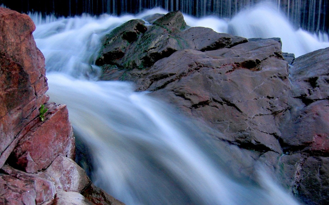 Обои скалы, природа, пейзаж, водопад, горная река, rocks, nature, landscape, waterfall, mountain river разрешение 1920x1200 Загрузить