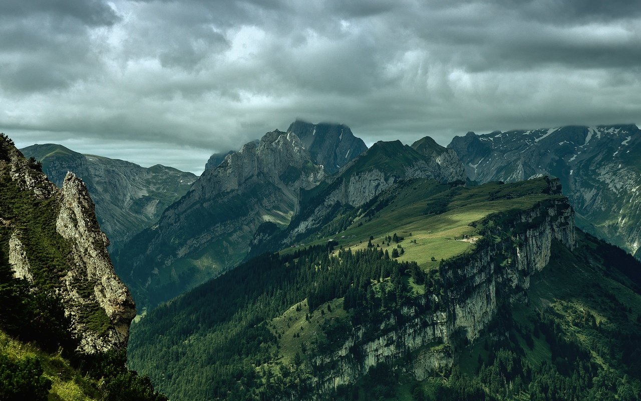 Обои небо, облака, горы, швейцария, alpstein, the sky, clouds, mountains, switzerland разрешение 2560x1600 Загрузить