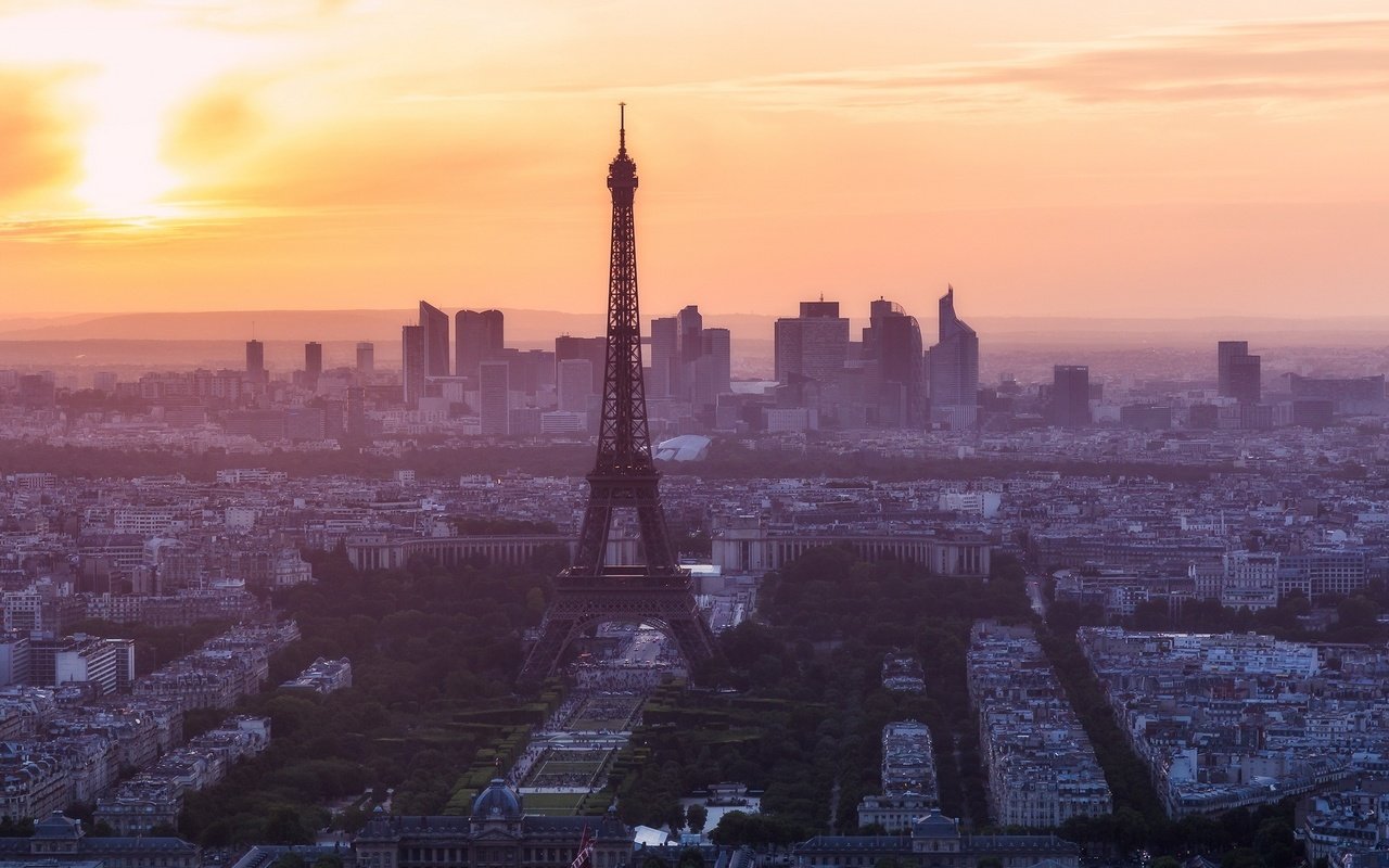 Обои утро, париж, франция, эйфелева башня, morning, paris, france, eiffel tower разрешение 1920x1280 Загрузить