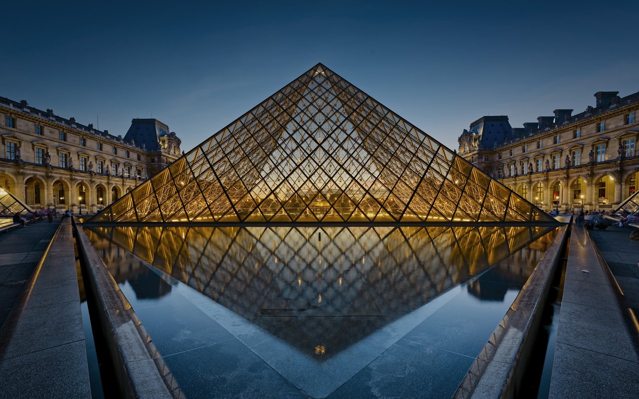 Обои отражение, париж, пирамида, франция, лувр, reflection, paris, pyramid, france, the louvre разрешение 1920x1200 Загрузить