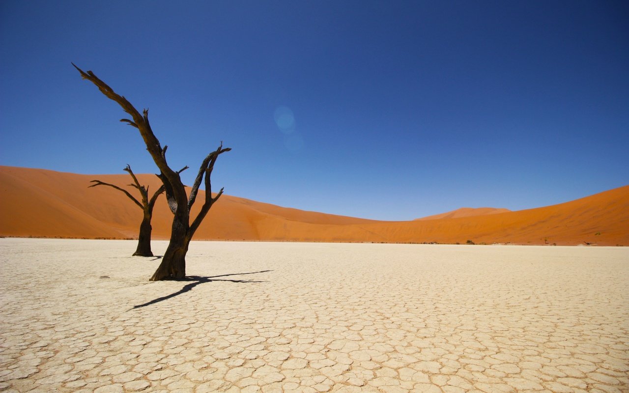 Обои небо, песок, пустыня, дюны, намибия, the sky, sand, desert, dunes, namibia разрешение 3844x2563 Загрузить