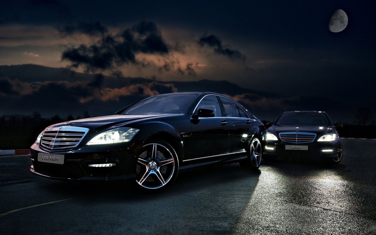 Обои асфальт, диски, фары, 2011 год, мерс, vilner, s class, asphalt, drives, lights, 2011, mercedes разрешение 1920x1200 Загрузить