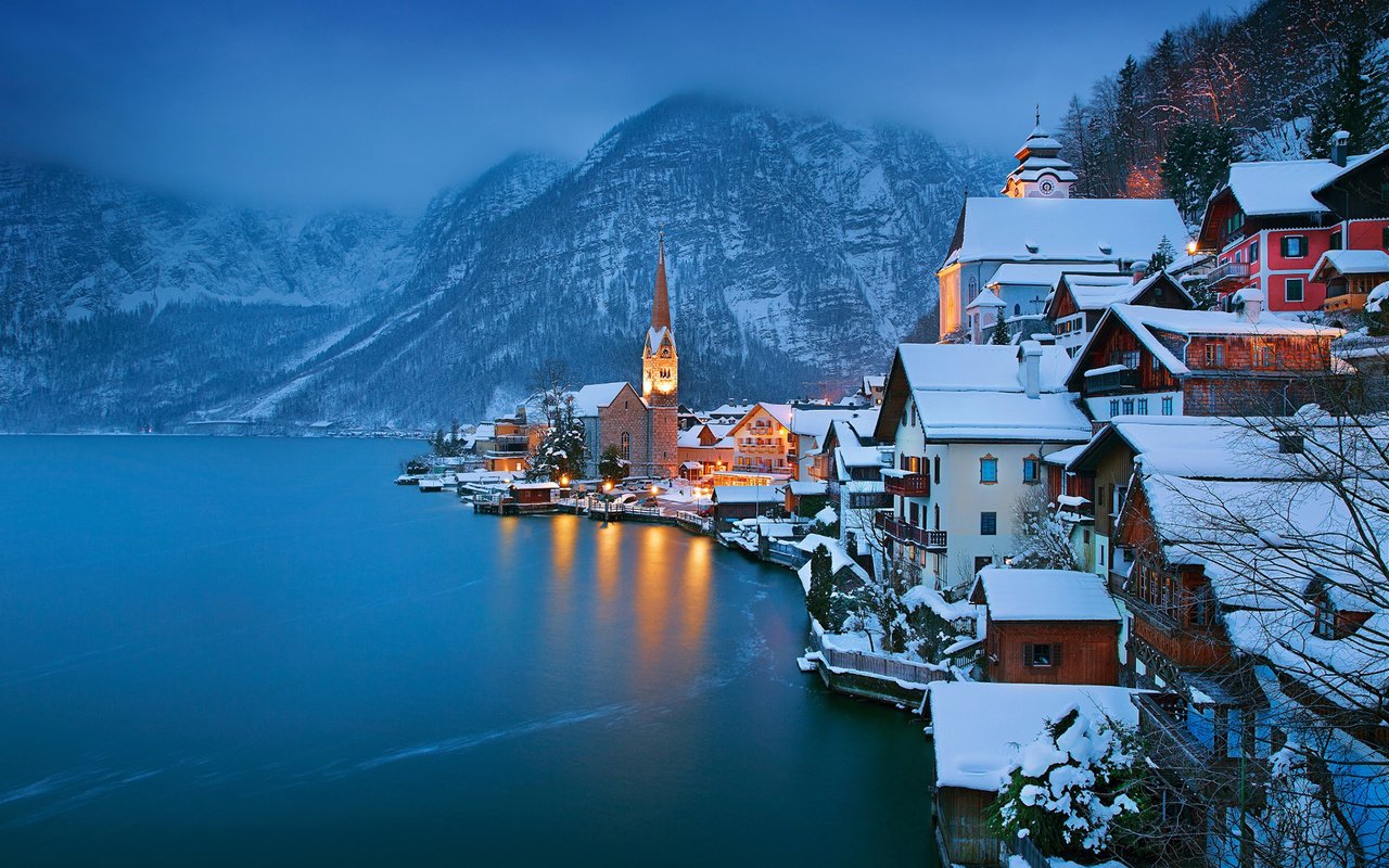 Обои озеро, горы, зима, город, австрия, хальштадт, lake, mountains, winter, the city, austria, hallstadt разрешение 1920x1200 Загрузить