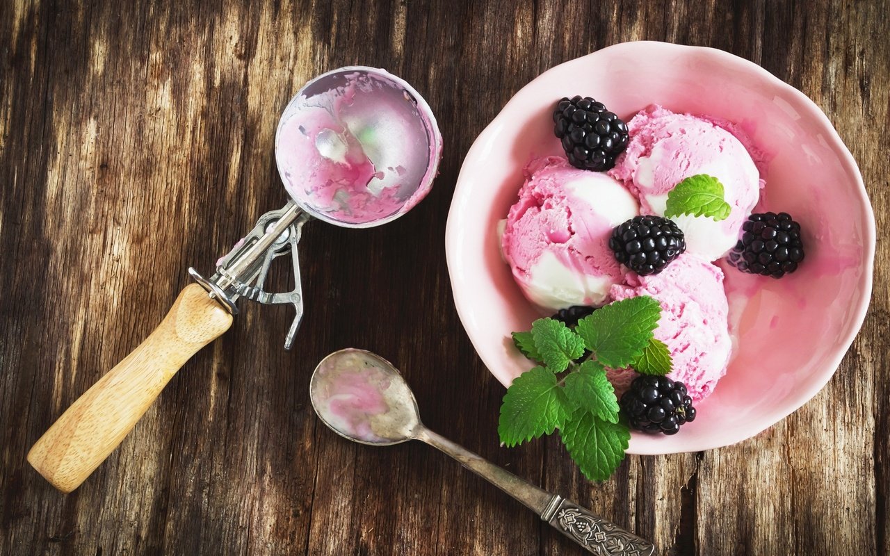 Обои мята, мороженое, ягоды, сладкое, десерт, ежевика, ложка, mint, ice cream, berries, sweet, dessert, blackberry, spoon разрешение 3840x2160 Загрузить