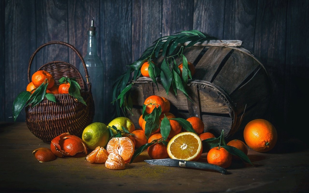 Обои фрукты, апельсины, лимон, корзина, мандарины, натюрморт, лимоны, цитрусовые, fruit, oranges, lemon, basket, tangerines, still life, lemons, citrus разрешение 2048x1337 Загрузить