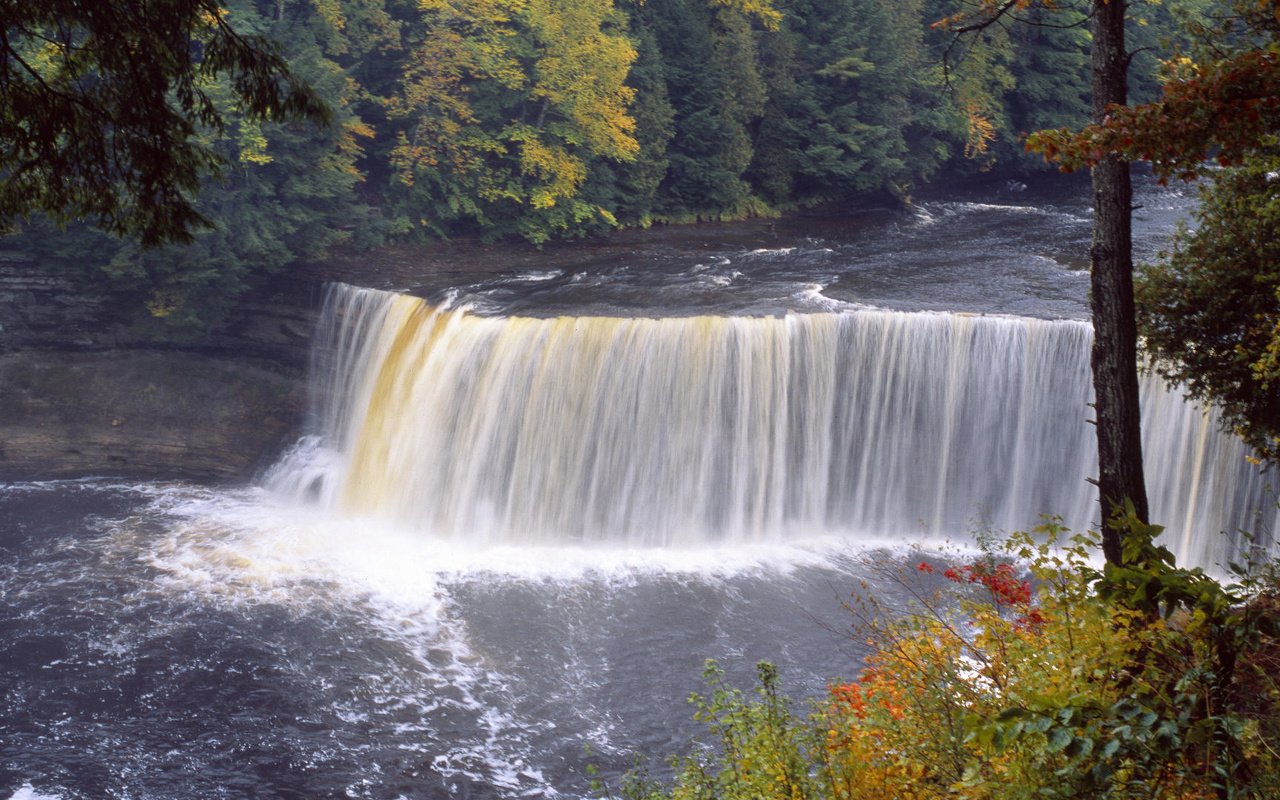 Обои природа, лес, водопад, осень, nature, forest, waterfall, autumn разрешение 1920x1080 Загрузить