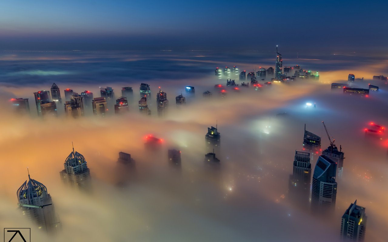 Обои небо, туман, город, дубай, оаэ, the sky, fog, the city, dubai, uae разрешение 1920x1200 Загрузить