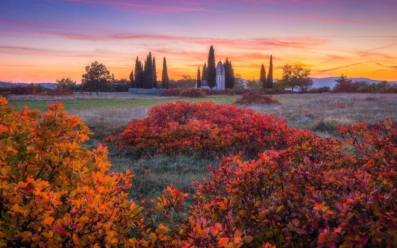 Обои природа, закат, пейзаж, кусты, осень, церковь, словения, nature, sunset, landscape, the bushes, autumn, church, slovenia разрешение 2048x1367 Загрузить