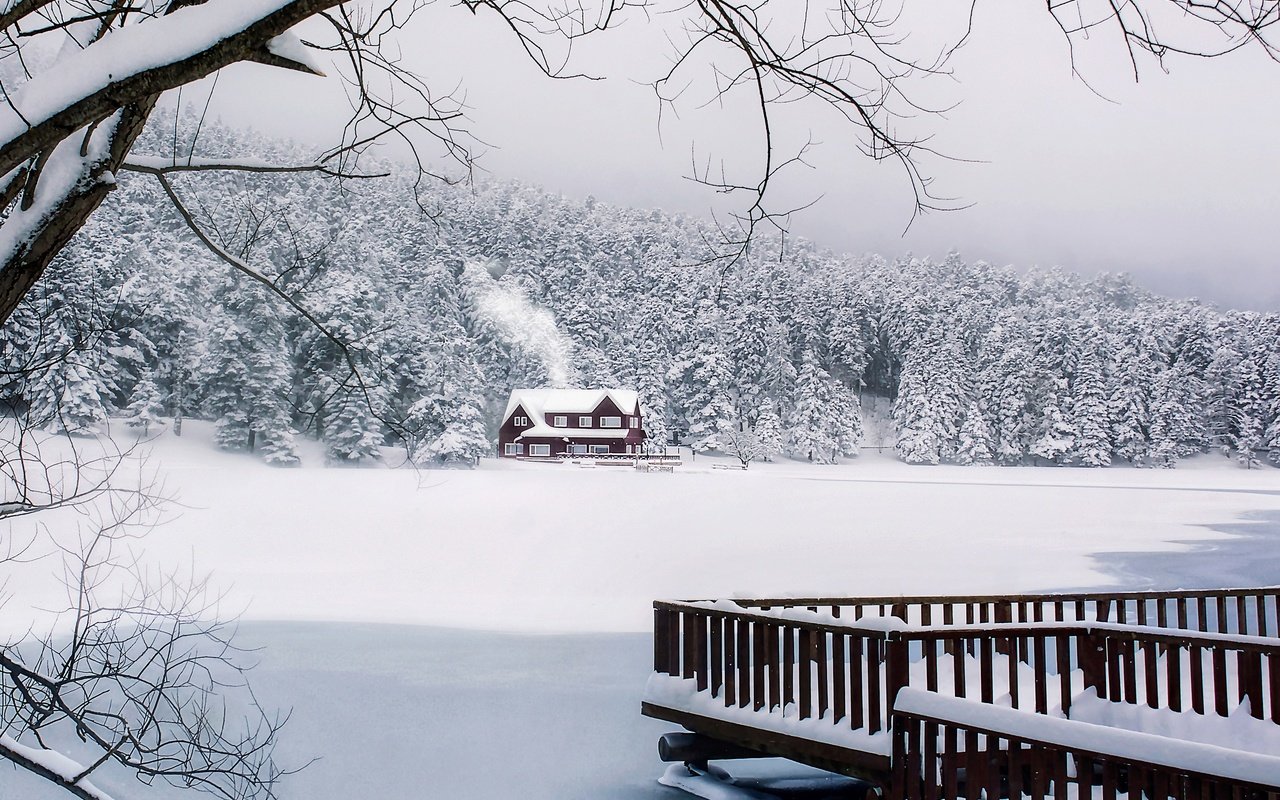 Обои снег, лес, зима, дом, турция, snow, forest, winter, house, turkey разрешение 3000x2000 Загрузить