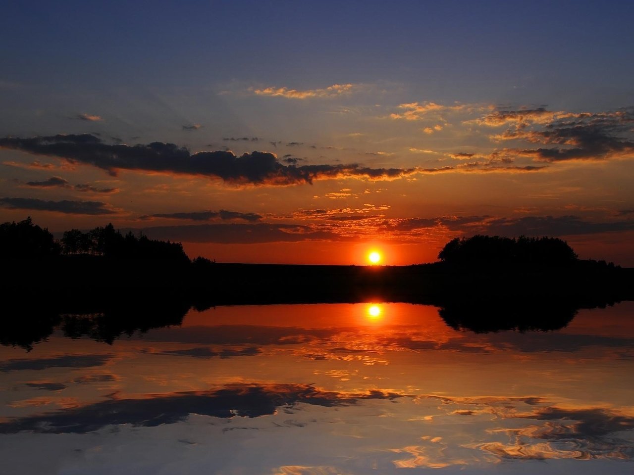 Обои озеро, закат, пейзажи, кучевые облока, lake, sunset, landscapes, cumulus obloka разрешение 1920x1200 Загрузить