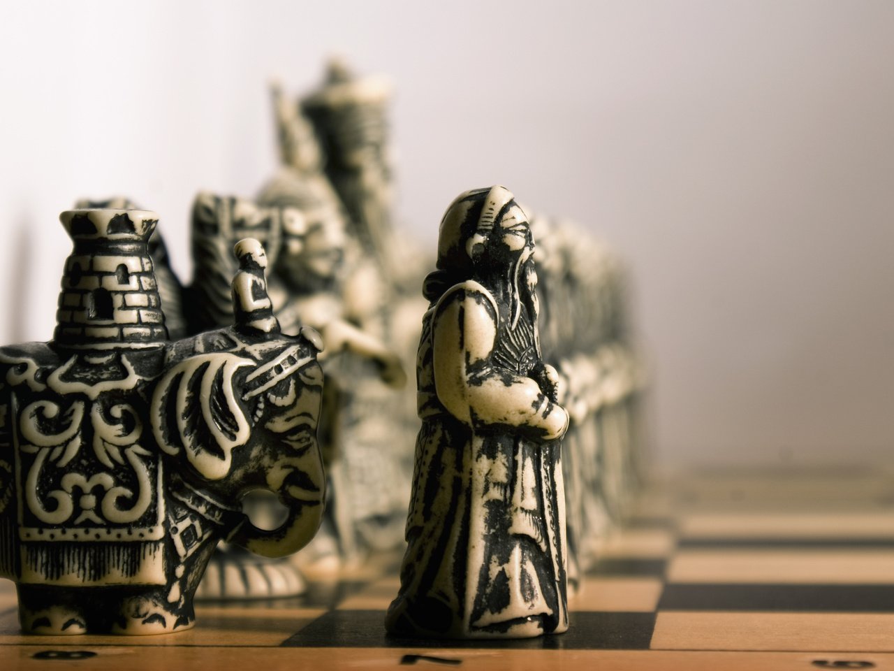 Обои шахматы, доска, слон, фигуры, пешка, chess, board, elephant, figure, pawn разрешение 3872x2592 Загрузить