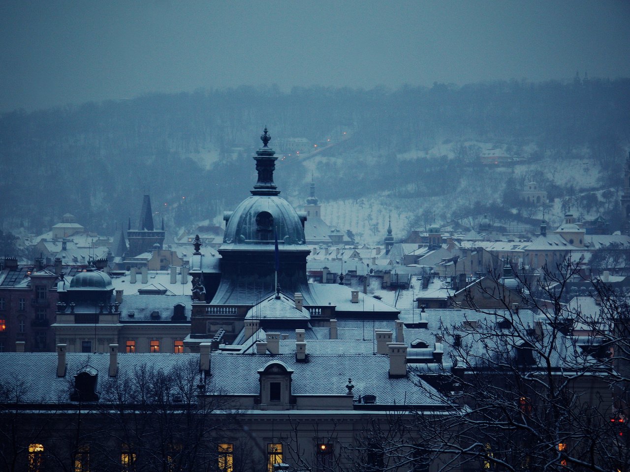 Обои зима, синий, город, winter, blue, the city разрешение 1920x1200 Загрузить