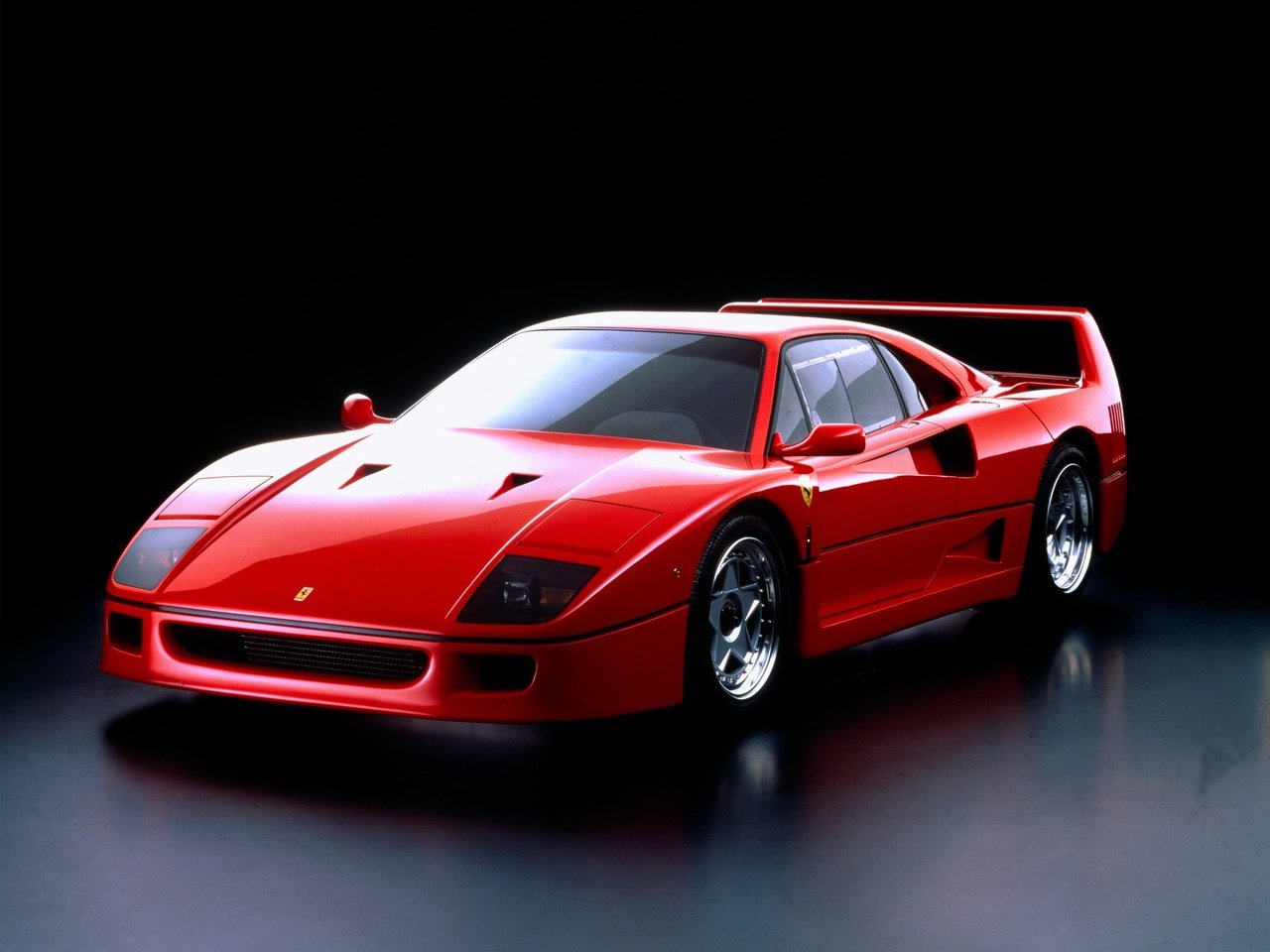 Обои красный, феррари, f40, red, ferrari разрешение 3298x2659 Загрузить