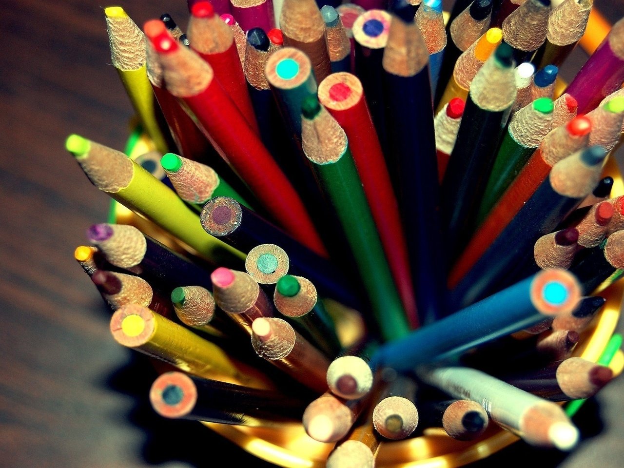 Обои макро, художество, разноцветные, карандаши, цветные, стакан, рисование, цветные карандаши, набор, macro, art, colorful, pencils, colored, glass, drawing, colored pencils, set разрешение 1920x1200 Загрузить