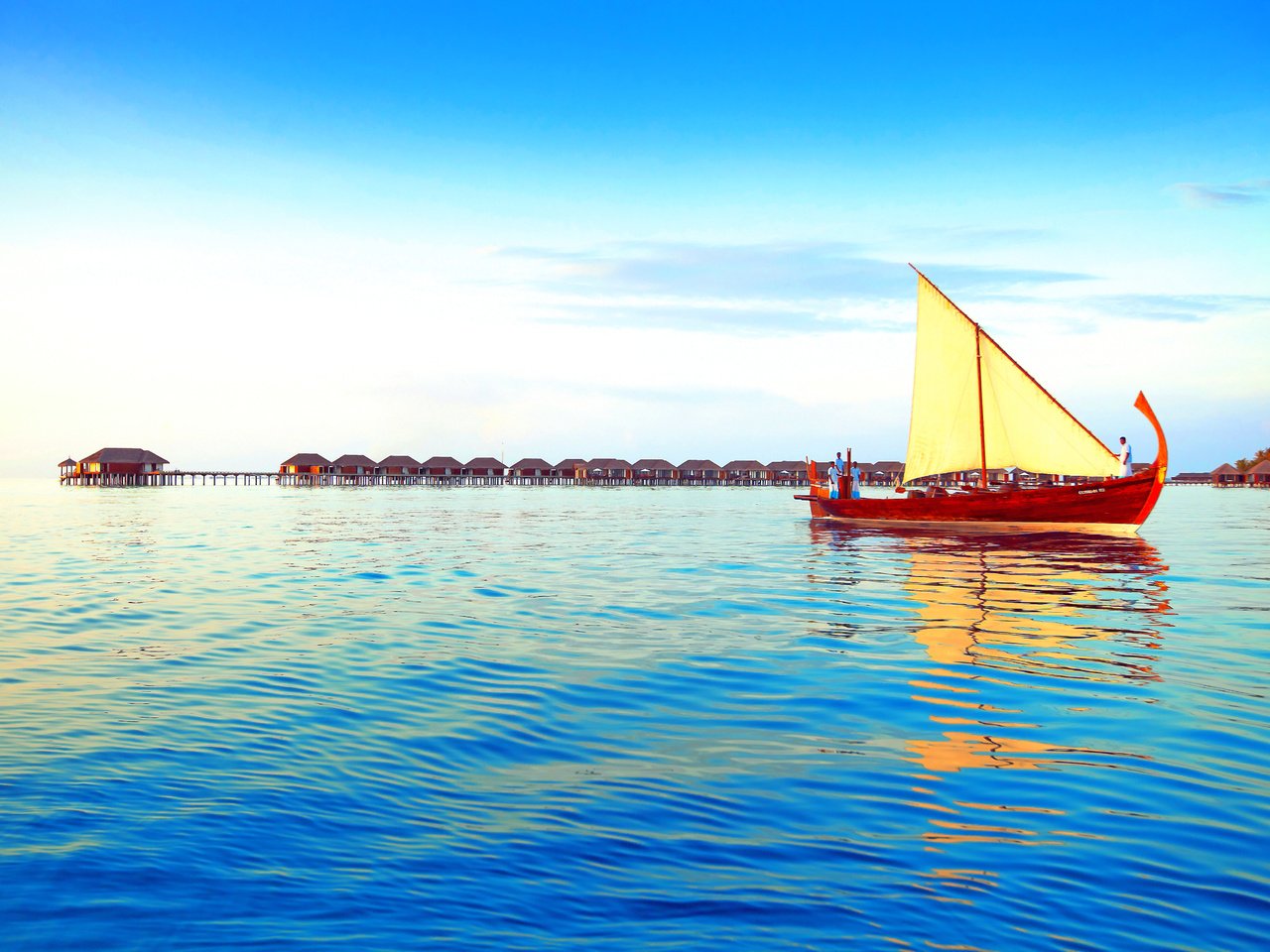 Обои море, яхта, бунгало, тропики, мальдивы, sea, yacht, bungalow, tropics, the maldives разрешение 5616x3744 Загрузить