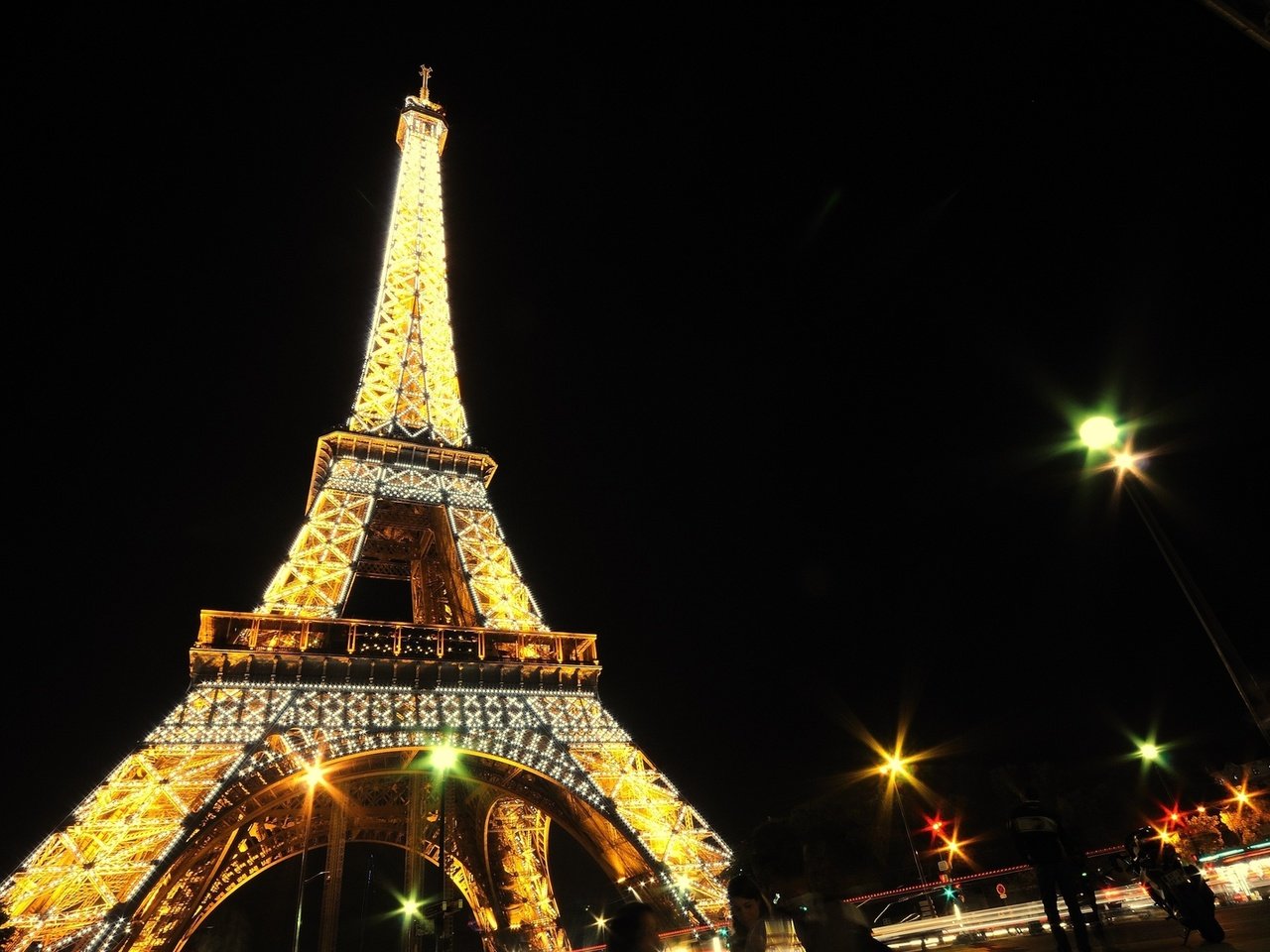 Обои ночь, париж, эйфелева башня, night, paris, eiffel tower разрешение 1920x1080 Загрузить