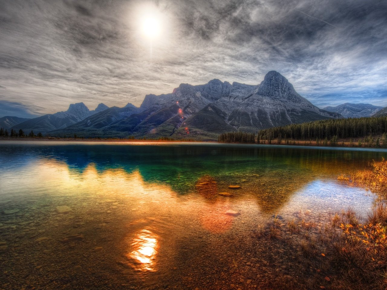 Обои озеро, горы, пейзаж, провинция альберта, canmore, lake, mountains, landscape, alberta разрешение 2560x1600 Загрузить