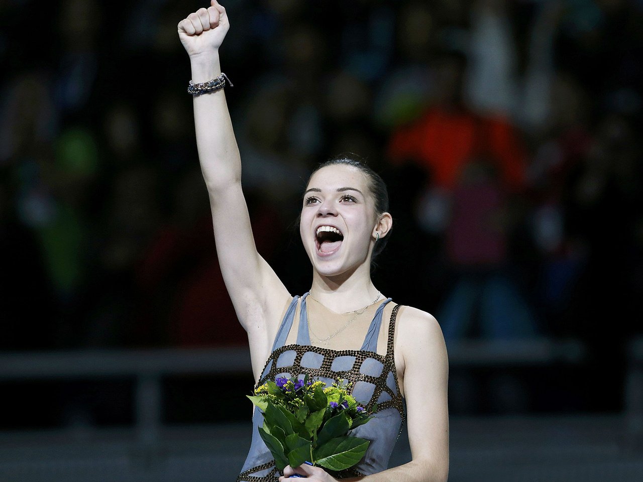 Обои фигурное катание, сочи 2014, аделина сотникова, figure skating, sochi 2014, adelina sotnikova разрешение 2560x1600 Загрузить