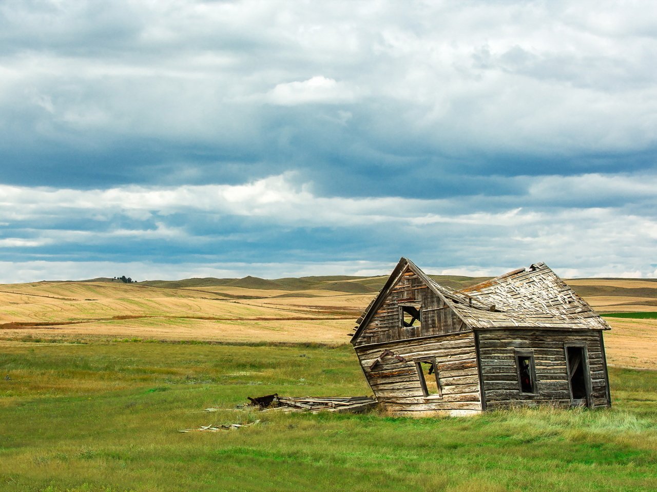 Обои небо, природа, поле, домик, the sky, nature, field, house разрешение 2048x1366 Загрузить