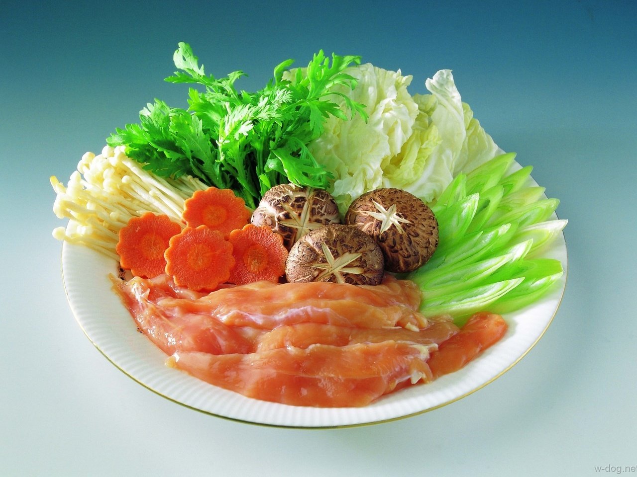Обои грибы, овощи, мясо, тарелка, морковь, капуста, петрушка, mushrooms, vegetables, meat, plate, carrots, cabbage, parsley разрешение 1920x1400 Загрузить