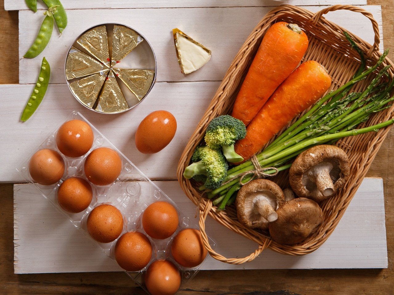 Обои зелёный, спаржа, грибы, плавленый, сыр, яйца, горох, морковь, капуста, брокколи, green, asparagus, mushrooms, processed, cheese, eggs, peas, carrots, cabbage, broccoli разрешение 3648x2432 Загрузить