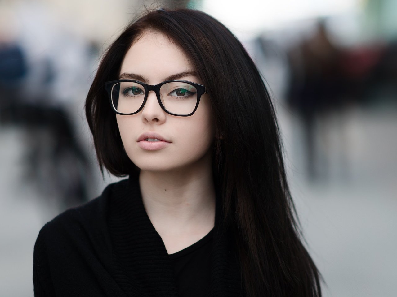 Обои девушка, портрет, взгляд, очки, модель, лицо, regina, artem kosolapov, girl, portrait, look, glasses, model, face, kosolapov artem разрешение 2048x1356 Загрузить