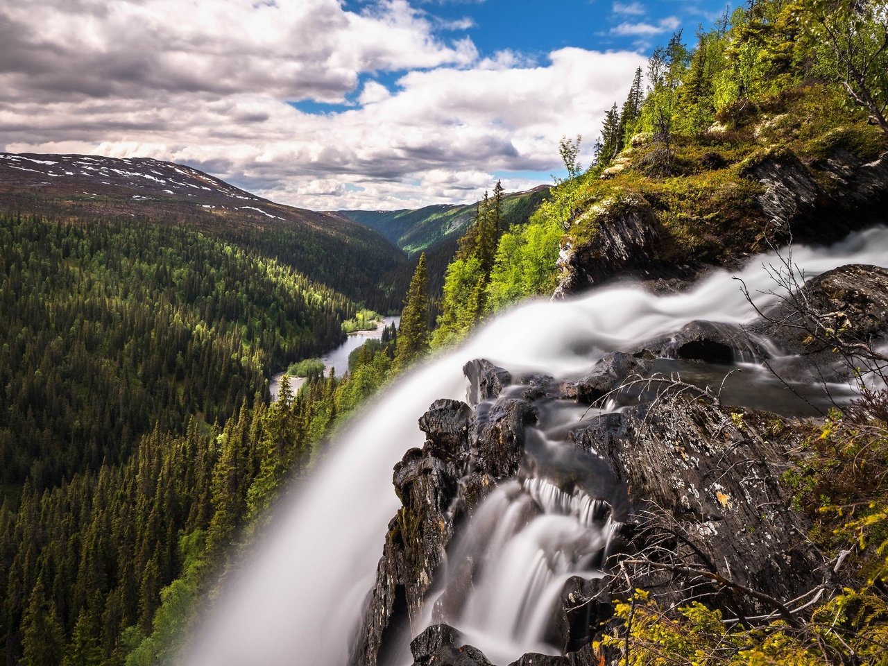 Обои река, природа, гора, водопад, river, nature, mountain, waterfall разрешение 2048x1365 Загрузить