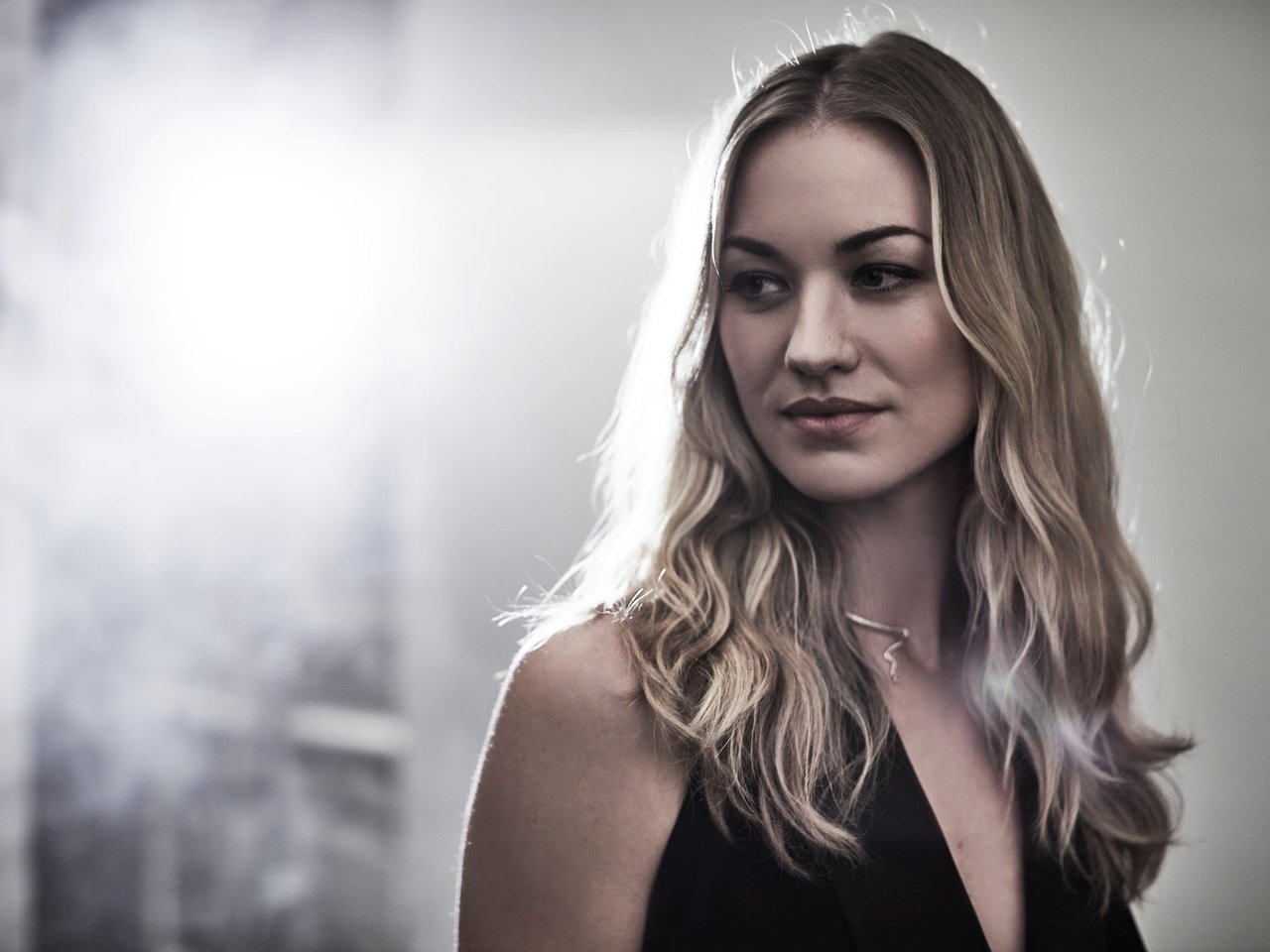 Обои девушка, блондинка, актриса, ивонн страховски, австралийская, girl, blonde, actress, yvonne strahovski, australian разрешение 2048x1365 Загрузить