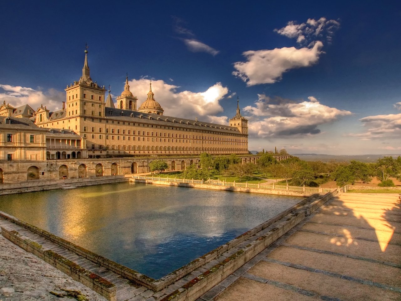 Обои италия, испания, монастырь эскориал, san lorenzo de el escorial, el escorial, архитектурный комплекс, italy, spain разрешение 3840x2160 Загрузить