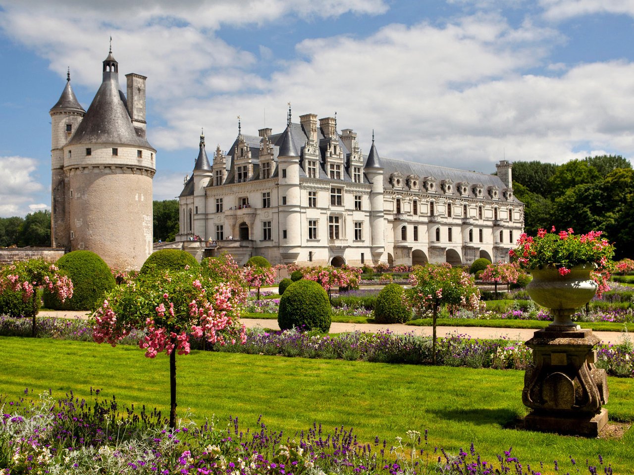 Обои парк, замок, архитектура, франция, шенонсо, замок шенонсо, chateau de chenonceau, park, castle, architecture, france, chenonceau, the castle of chenonceau разрешение 1920x1200 Загрузить