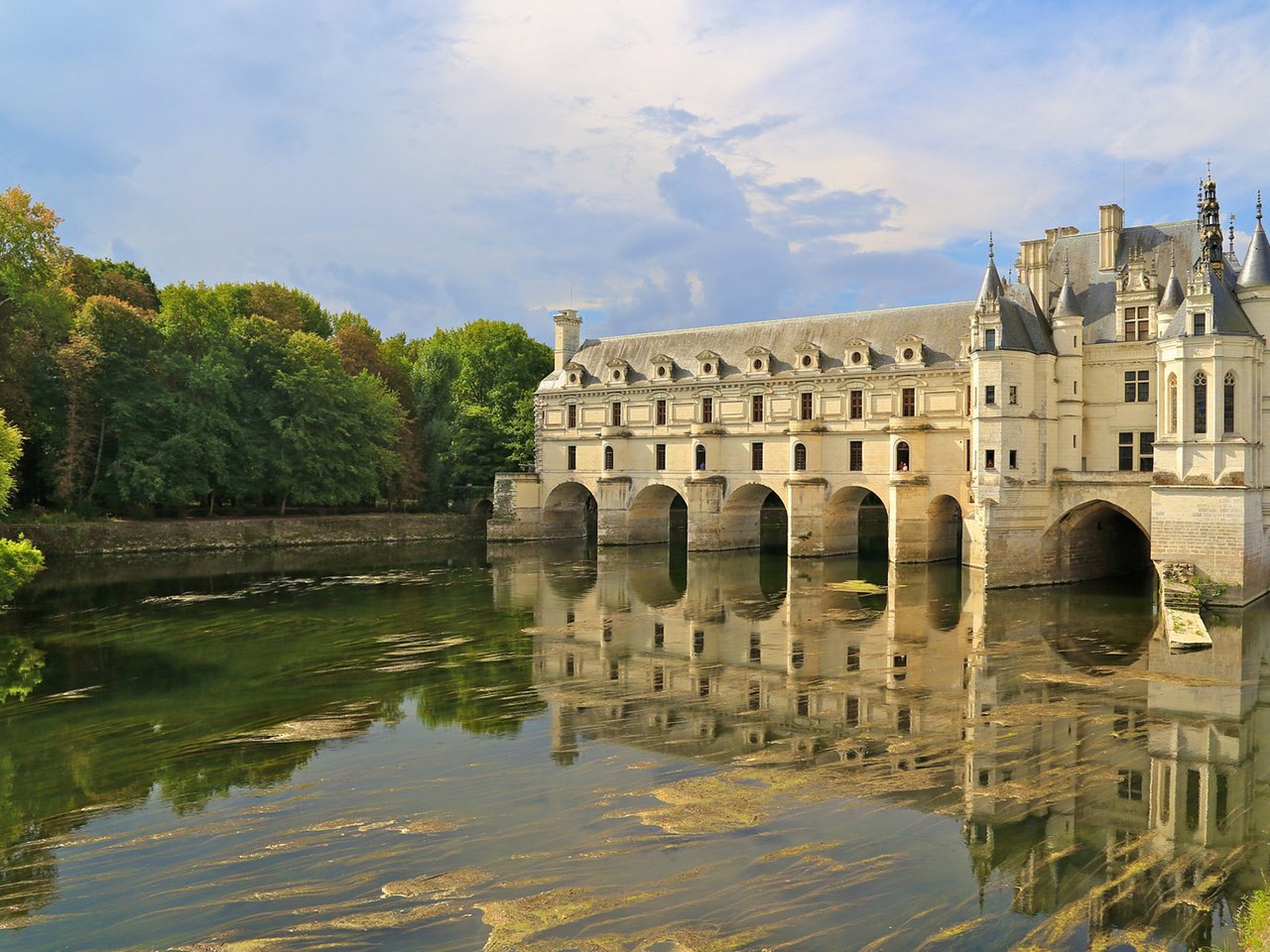 Обои отражение, замок, франция, замок шенонсо, эдр и луара, chenonceaux, река шер, reflection, castle, france, the castle of chenonceau, edr-et-loire разрешение 1920x1200 Загрузить