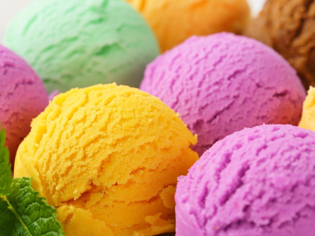 Обои мята, мороженое, разноцветные, шарики, сладкое, десерт, mint, ice cream, colorful, balls, sweet, dessert разрешение 2560x1600 Загрузить
