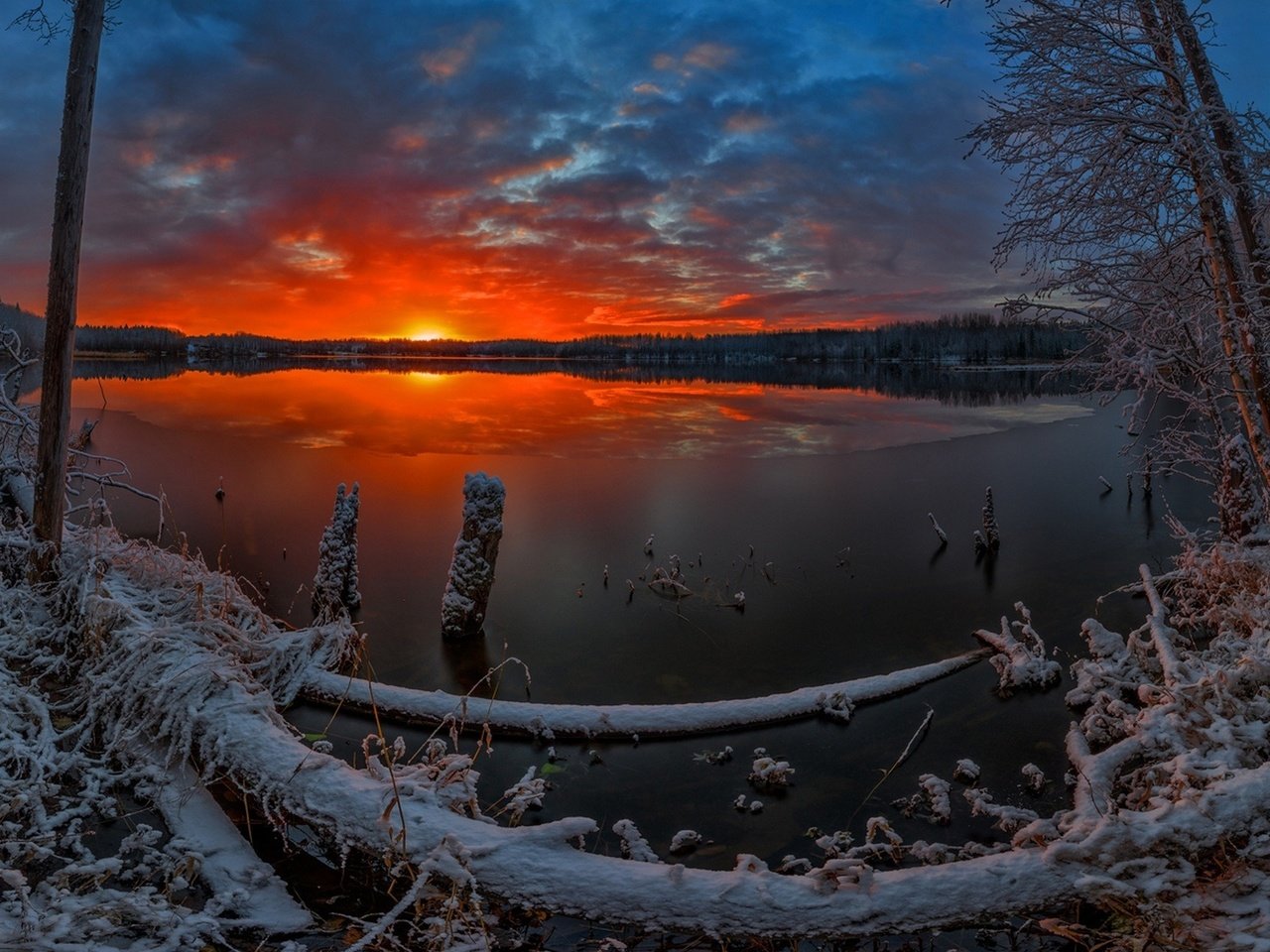 Обои облака, озеро, снег, зима, горизонт, рассвет, иней, олег авдеев, clouds, lake, snow, winter, horizon, dawn, frost, oleg avdeev разрешение 1920x1233 Загрузить