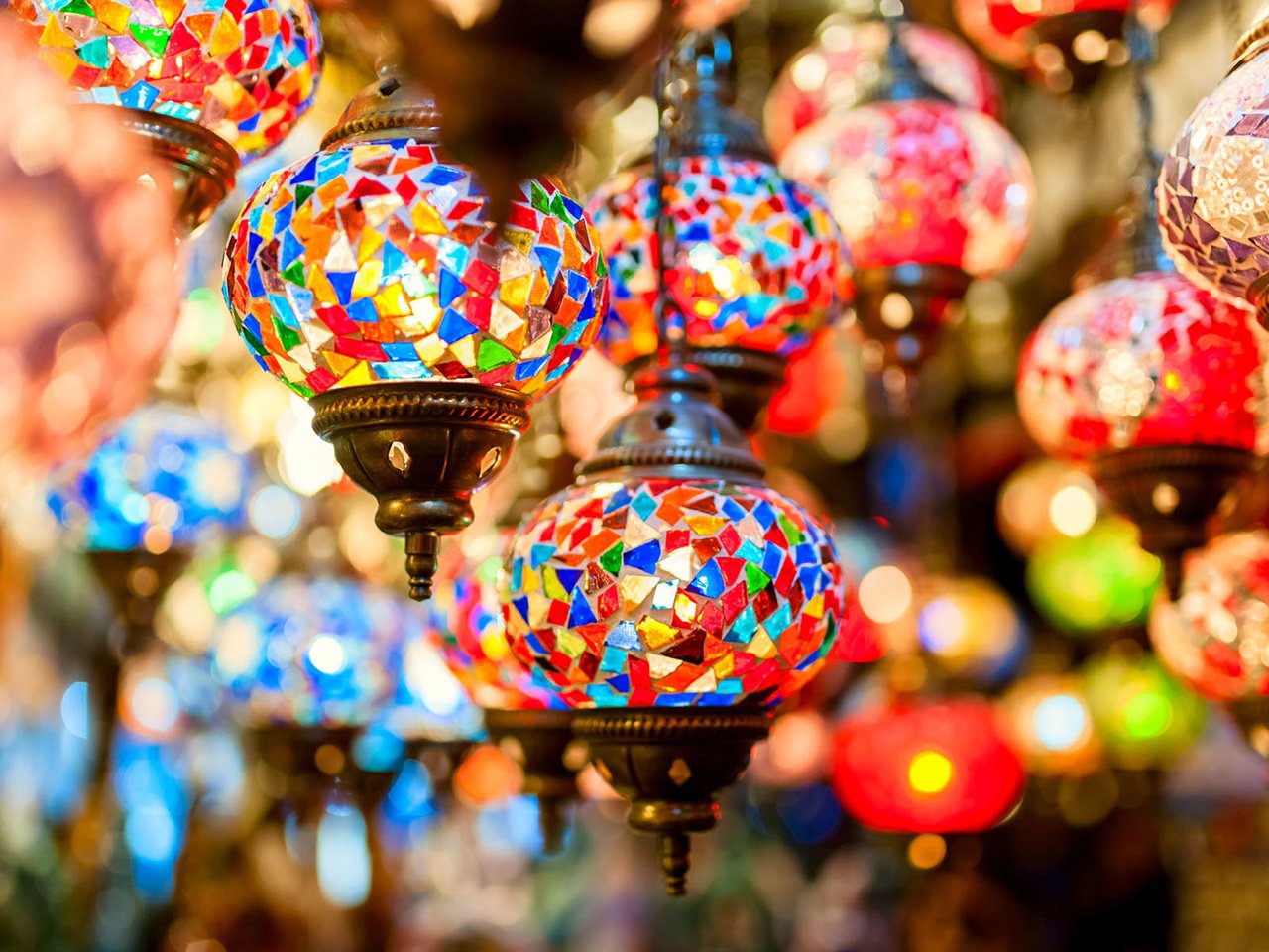 Обои разноцветные, мозаика, турция, стамбул, светильники, grand bazaar, colorful, mosaic, turkey, istanbul, lamps разрешение 1920x1200 Загрузить