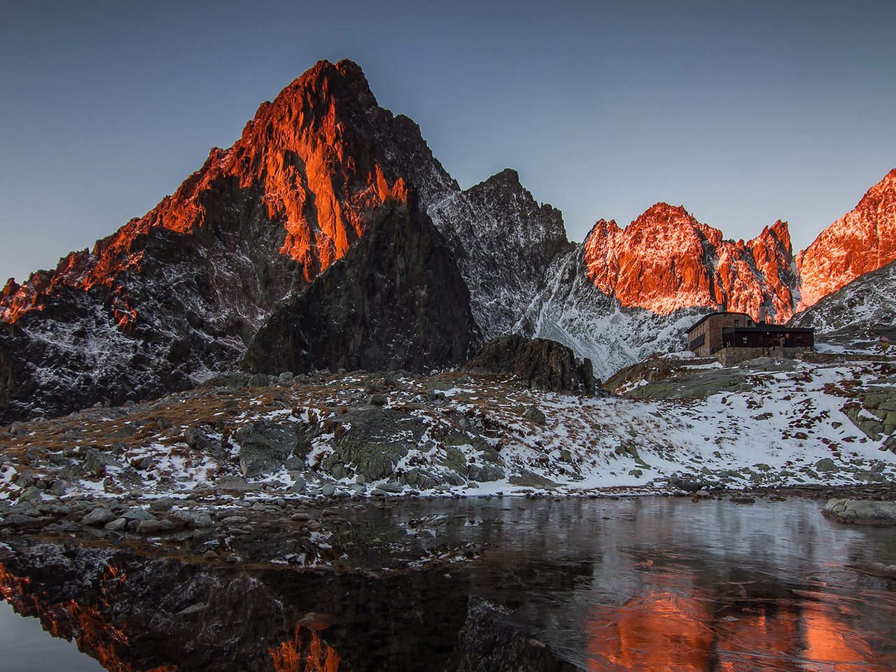 Обои озеро, горы, природа, отражение, пейзаж, vladimir sifra, lake, mountains, nature, reflection, landscape разрешение 1920x1200 Загрузить