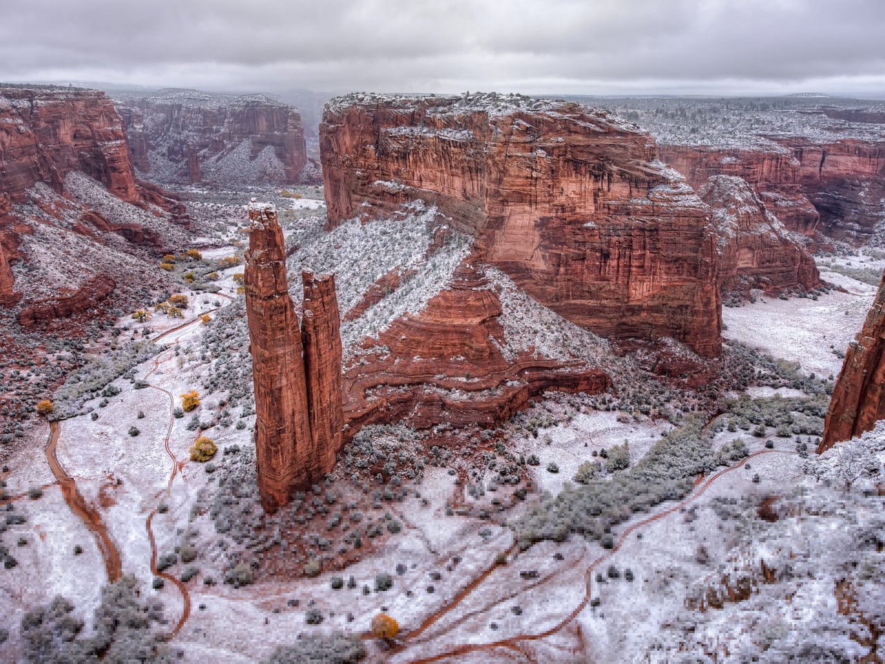 Обои скалы, природа, зима, пейзаж, каньон, аризона, каньон-де-шей, michael wilson, rocks, nature, winter, landscape, canyon, az, canyon de shay разрешение 3840x2400 Загрузить