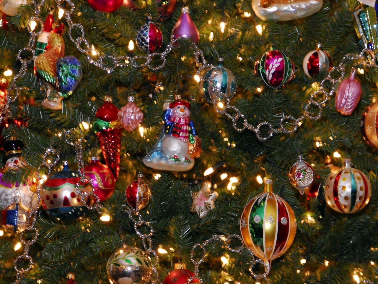 Обои новый год, елка, рождество, елочные игрушки, new year, tree, christmas, christmas decorations разрешение 1920x1200 Загрузить
