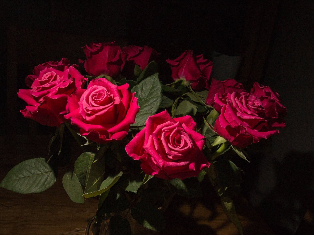 Обои цветы, бутоны, розы, лепестки, красные, букет, flowers, buds, roses, petals, red, bouquet разрешение 3065x2245 Загрузить