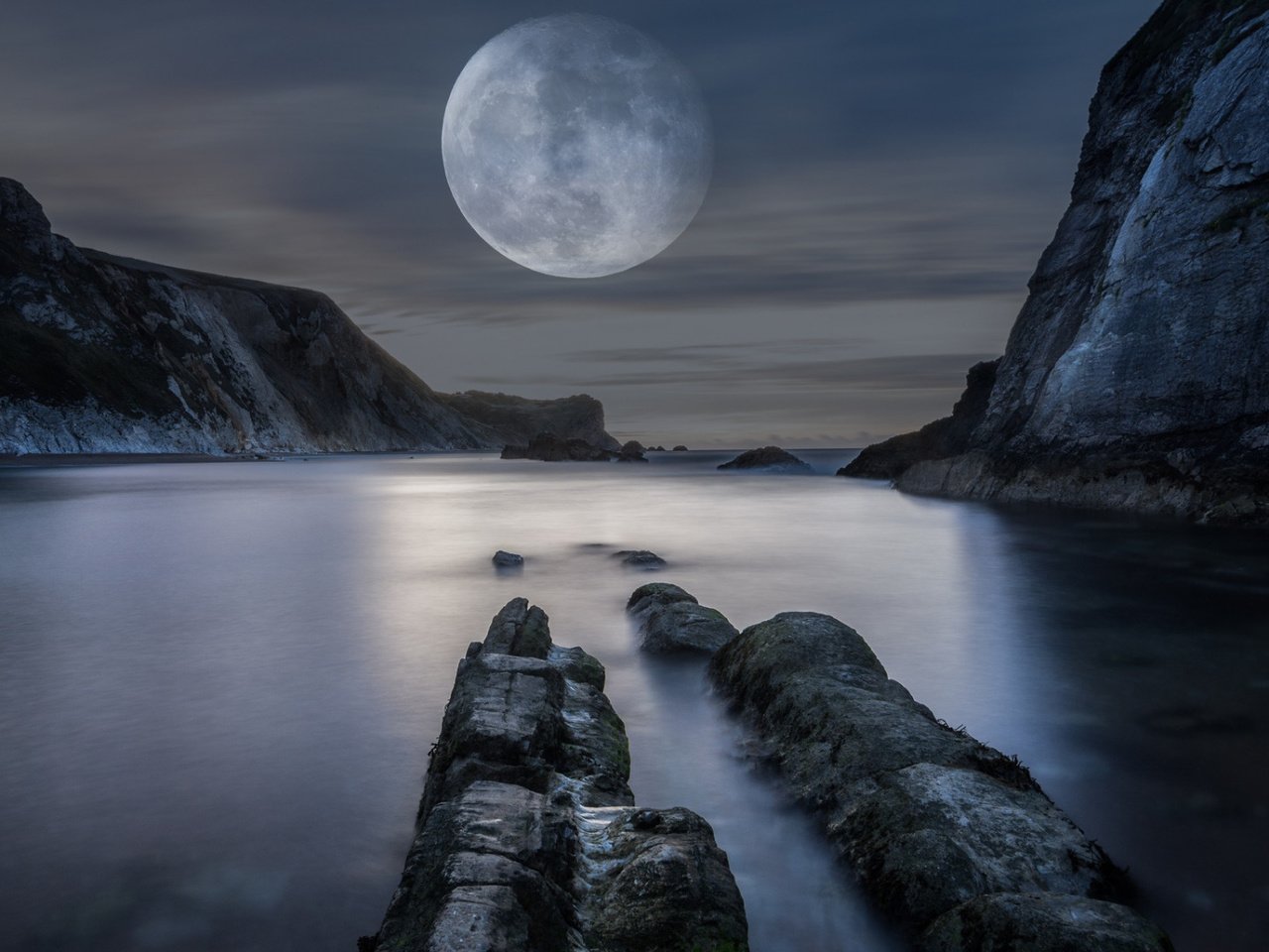 Обои вода, горы, природа, луна, залив, полнолуние, water, mountains, nature, the moon, bay, the full moon разрешение 1920x1080 Загрузить