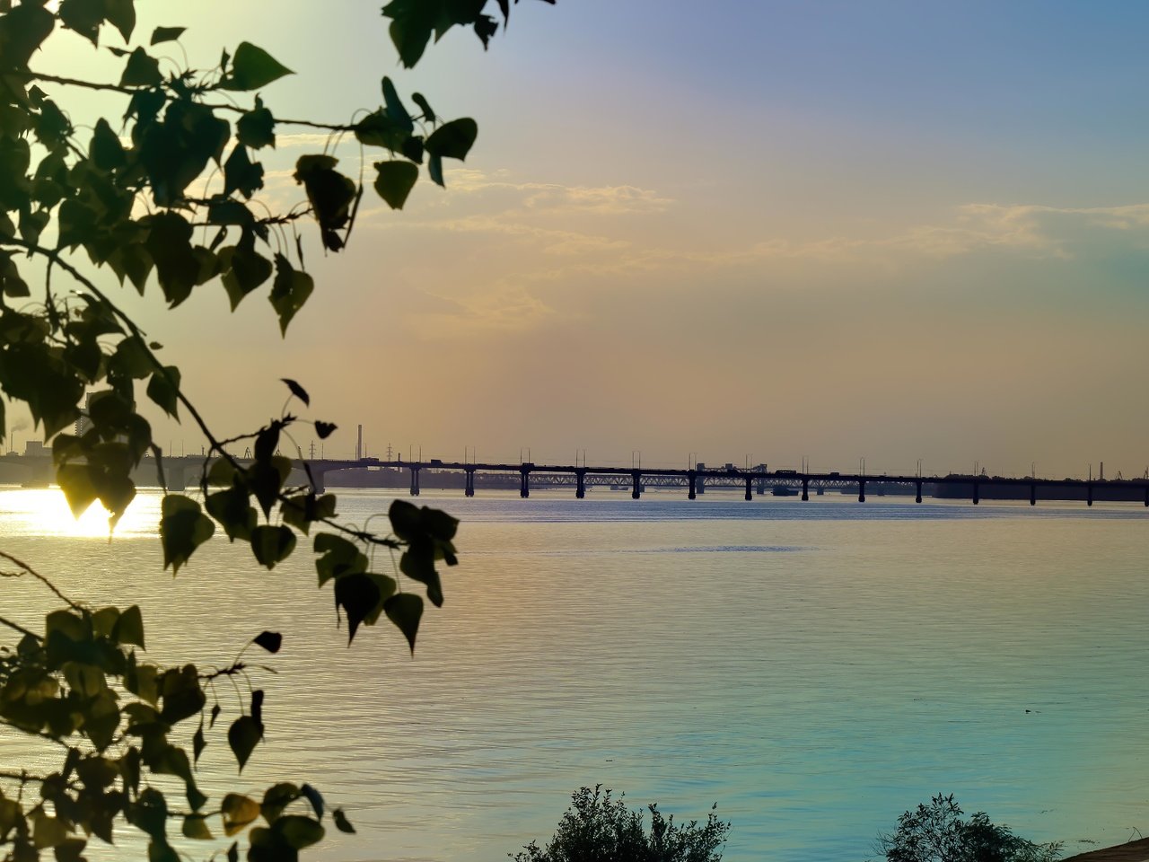 Обои небо, море, горизонт, мост, залив, балтийское море, the sky, sea, horizon, bridge, bay, the baltic sea разрешение 5184x3456 Загрузить