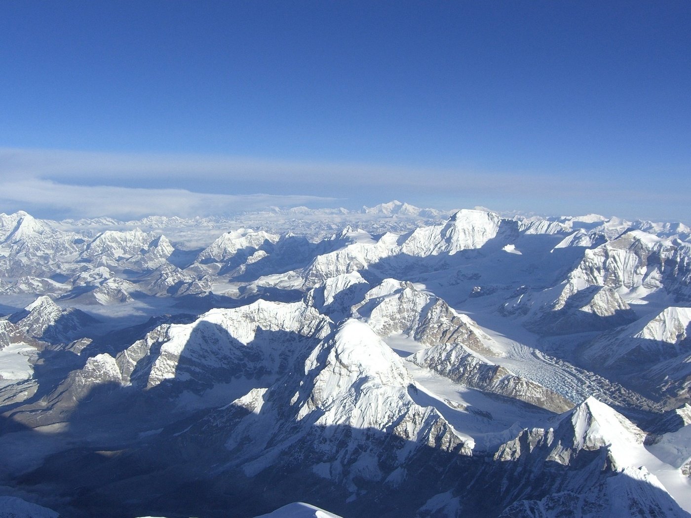 Обои небо, горы, снег, the sky, mountains, snow разрешение 1920x1200 Загрузить