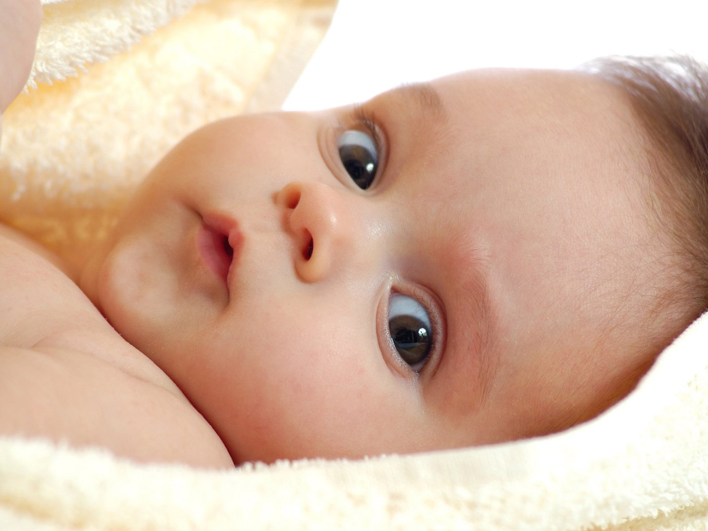 Карие глаза у новорожденного
