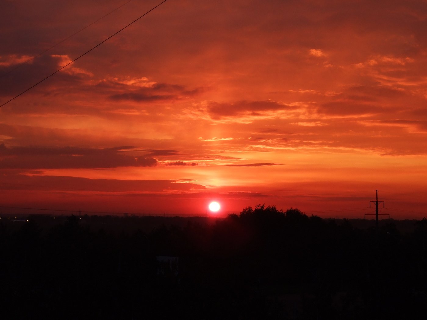 Обои небо, облака, солнце, закат, оранжевое, the sky, clouds, the sun, sunset, orange разрешение 2848x2136 Загрузить