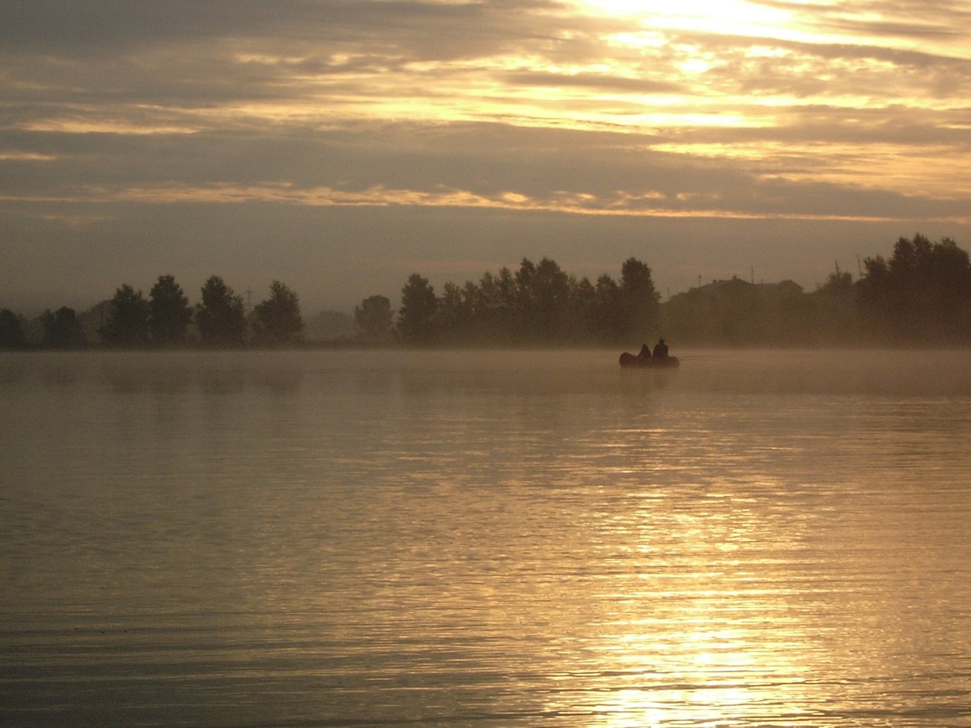 Лодка река туман Рыбак закат