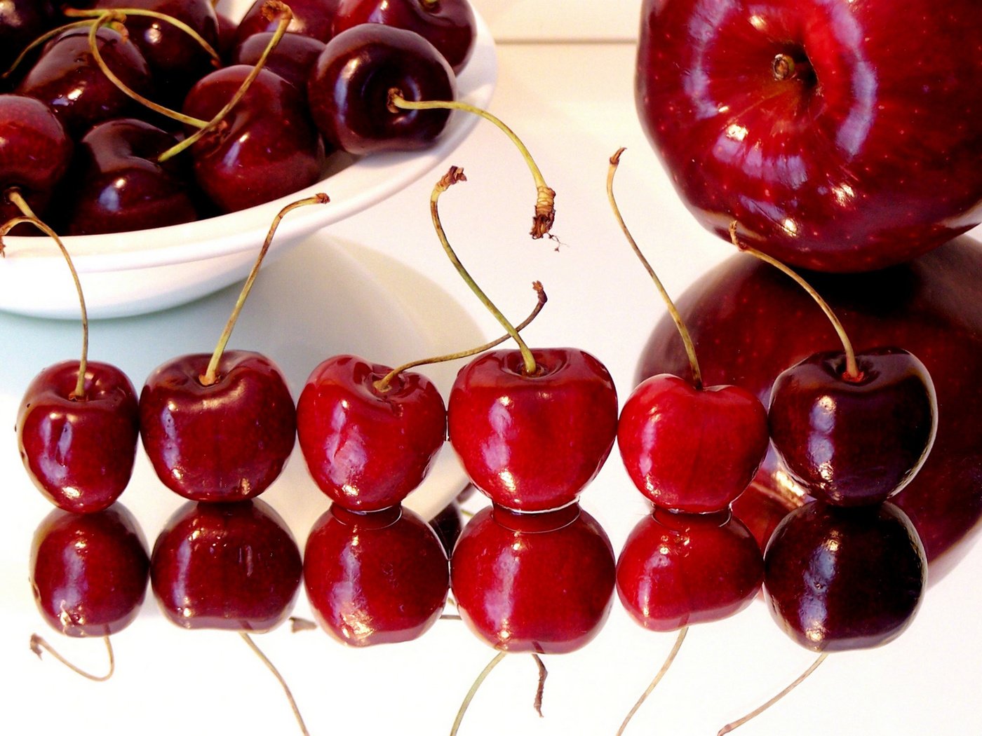 Обои черешня, ягоды, cherry, berries разрешение 1920x1200 Загрузить